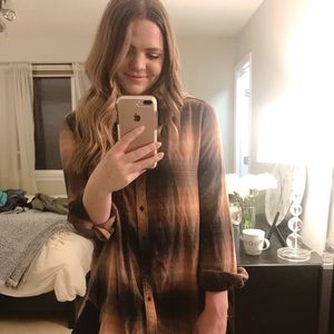 URBAN OUTFITTERS || BDG Flannel Shirt